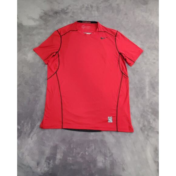 Nike Pro Combat Sz XL Shirt Mens Red Black Hypercool Dri-Fit Athletic Fitted C10 - Picture 1 of 7
